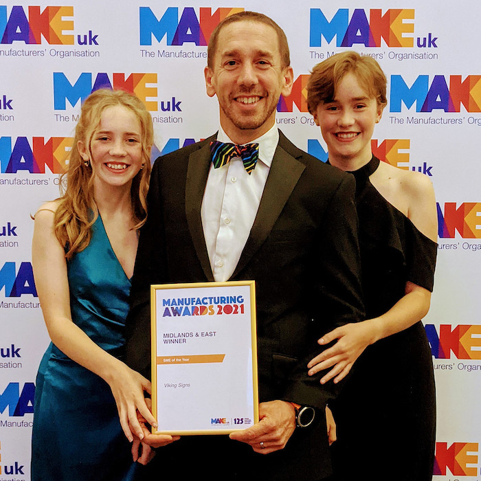 Viking Signs wins SME of the Year Award