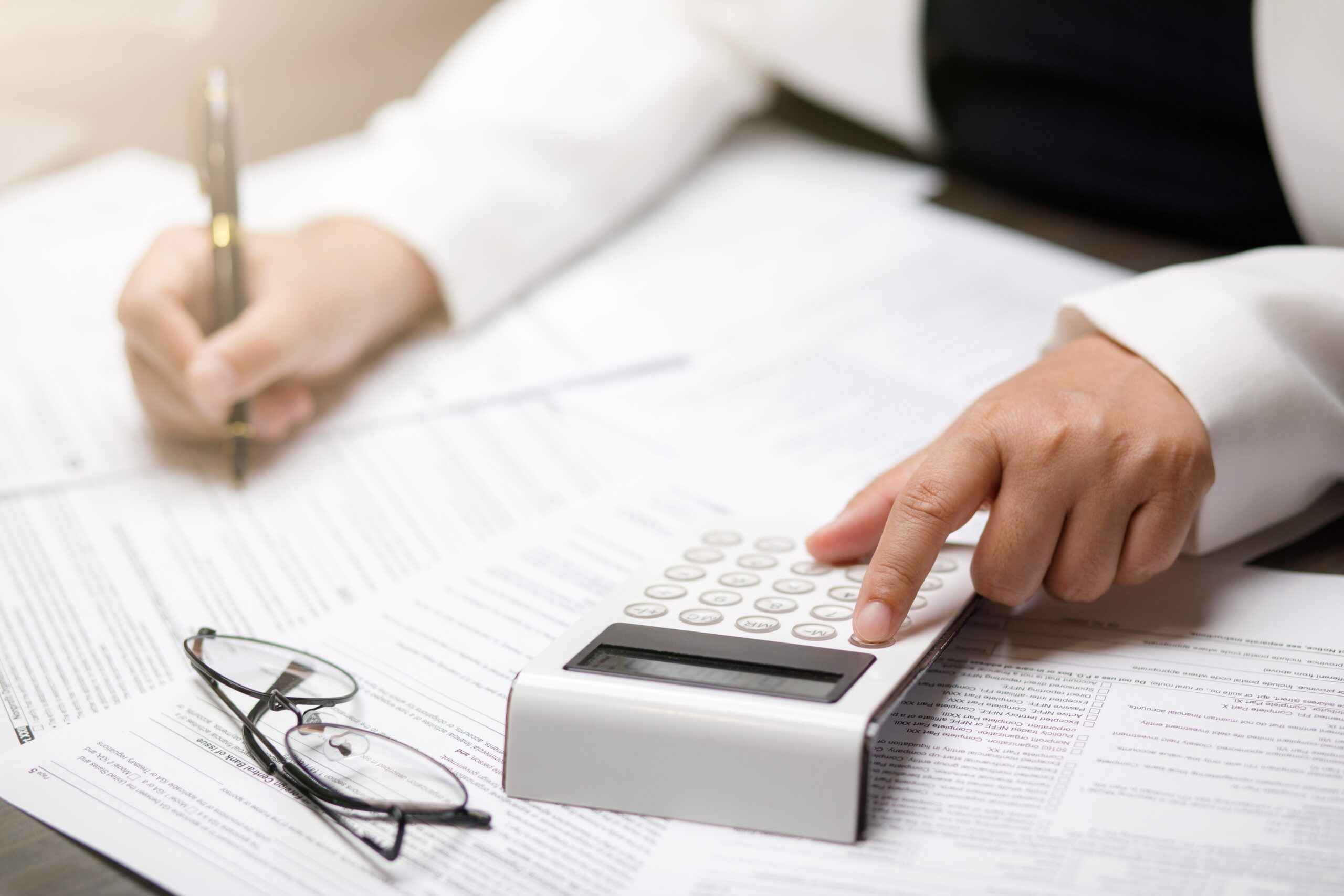 Us,Irs,1040,Form,Or,Us,Individual,Income,Tax,Concept,