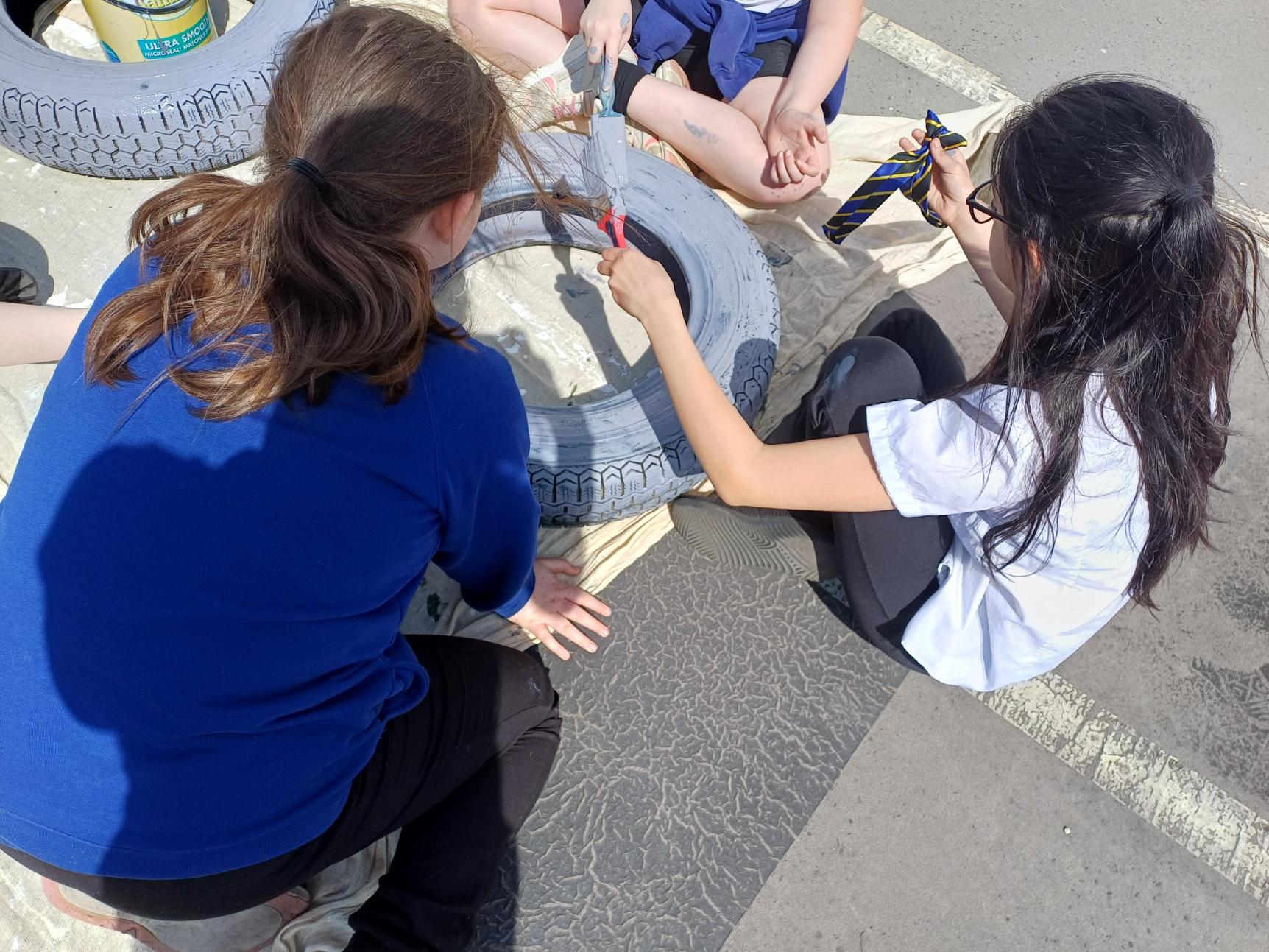 Community Gardening Project Brings Work Experience to Life for Key Stage 3 Students